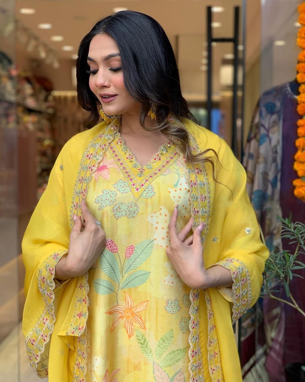 Kalaai Heavy Viscose Embroidery Printed Kurti With Bottom Dupatta Wholesale Market In Surat
